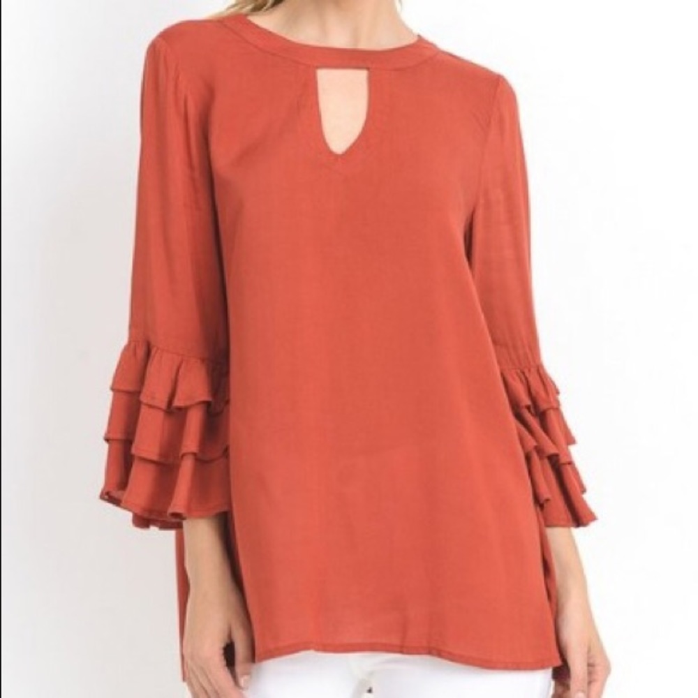 Keyhole Top with Ruffle Sleeves in color Rust - Picture 2 of 3